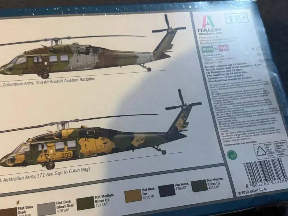 Italeri 1/72 1328 US UH-60/MH-60 Black Hawk 